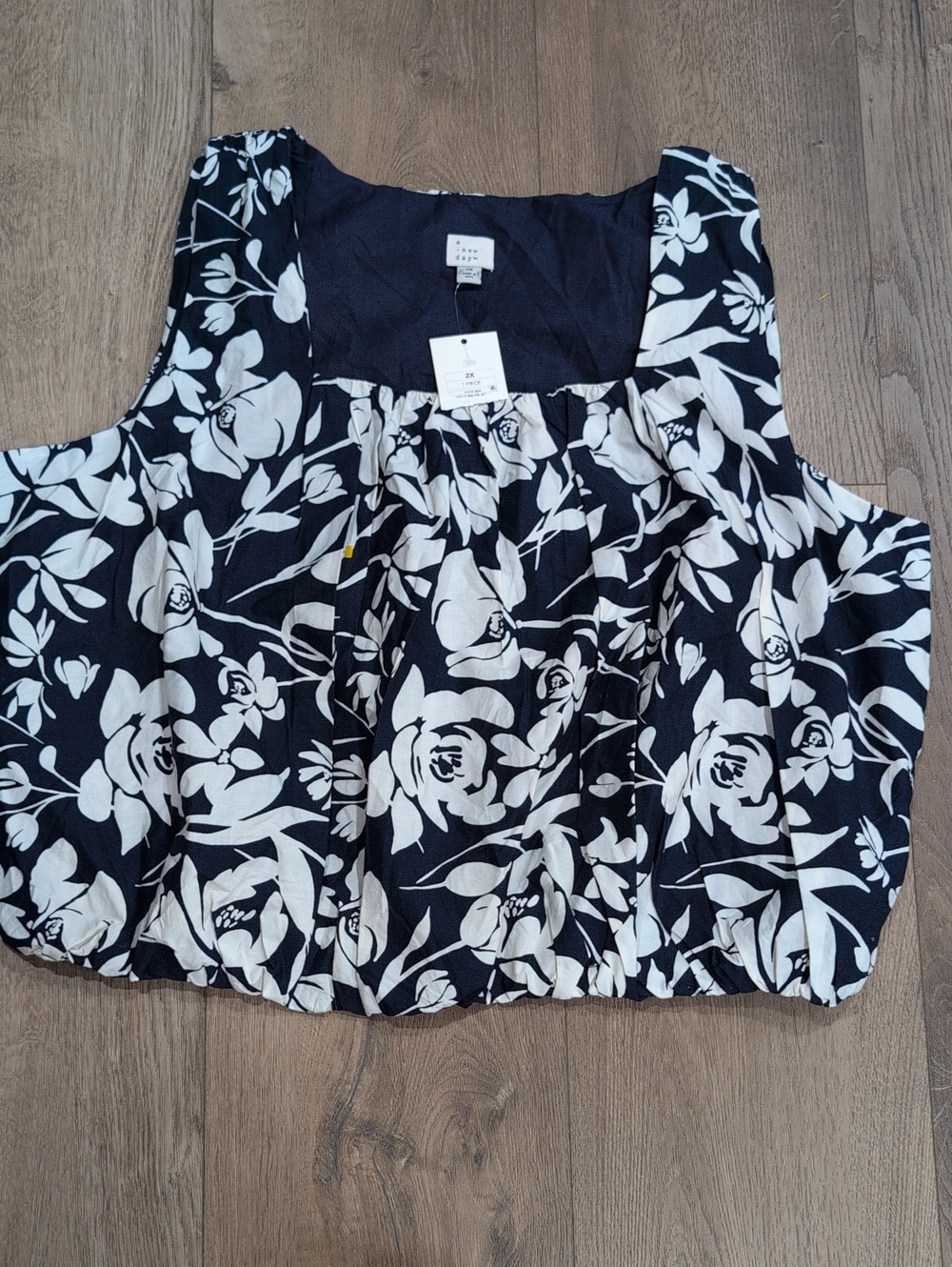 a new day Black and White Floral Square Neck Tank
